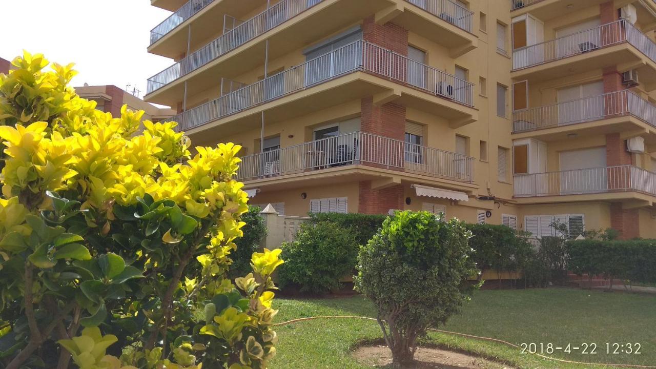Apartamento primera línea de mar Denia Exterior foto