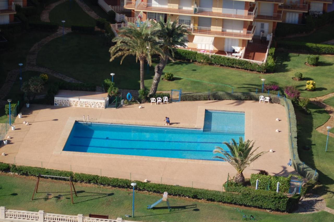 Apartamento primera línea de mar Denia Exterior foto