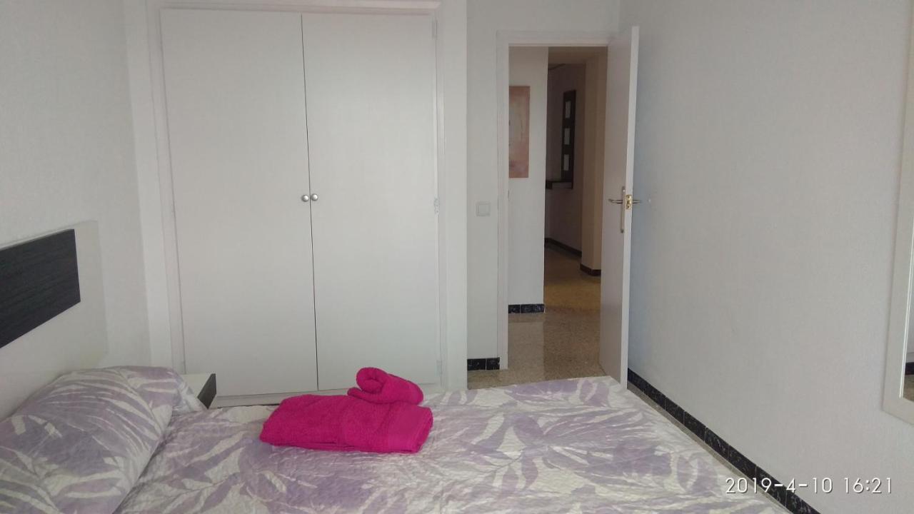 Apartamento primera línea de mar Denia Exterior foto